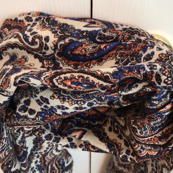 j. crew scarf paisley print scarf - Picture 2 of 6